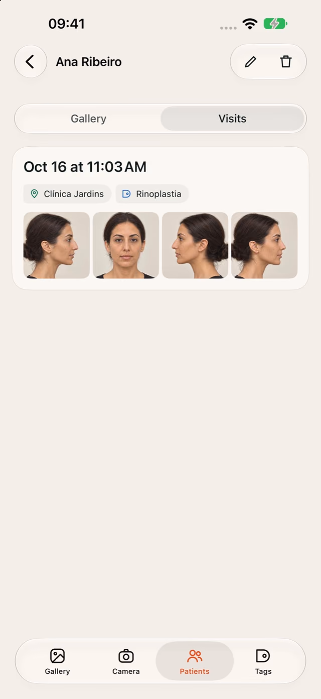 A patient visit in DrPhoto showing the date, location, procedure and photos from the appointment